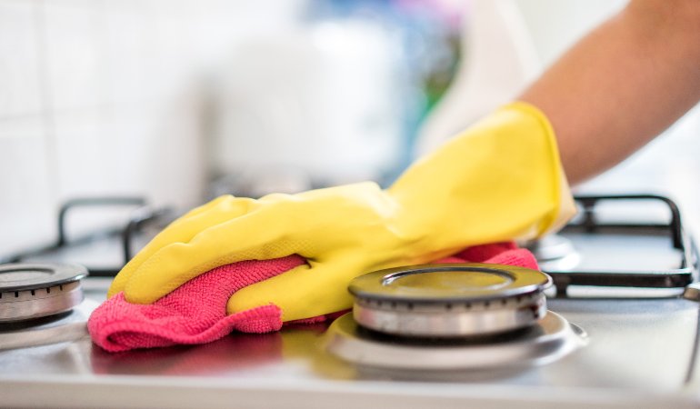 End of tenancy cleaning before moving out