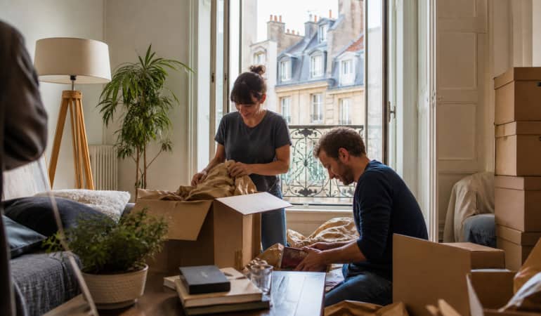 Illustration representing biggest mistakes when moving to france